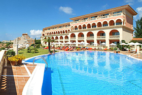 Hotel Pure Salt Port Adriano Pool