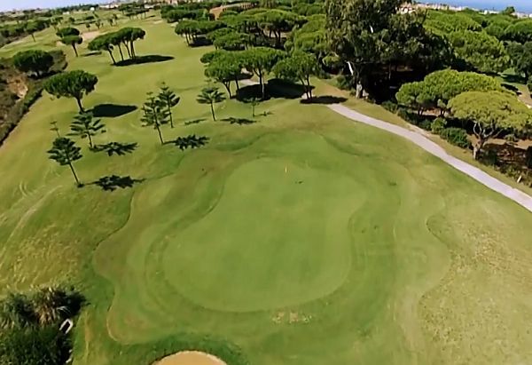 Golfschule Andalusien Sancti Petri Hills Golf Bahn 13